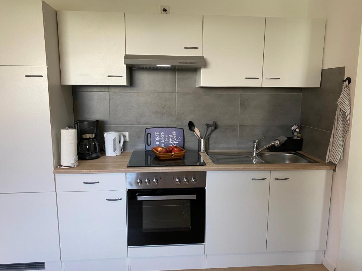 Appartement 1 mit Küche und neuem Bad, frisch saniert Friedrichskoog Exterior foto