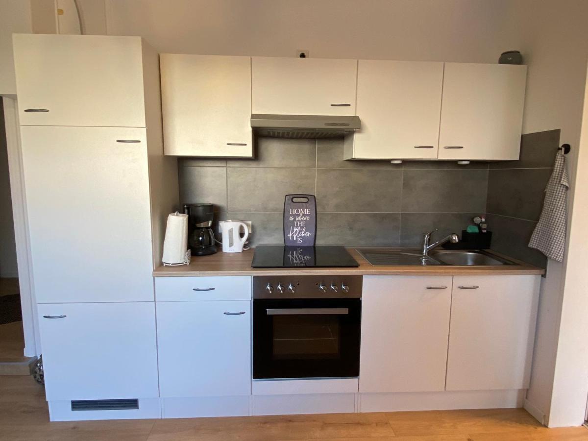 Appartement 1 mit Küche und neuem Bad, frisch saniert Friedrichskoog Exterior foto