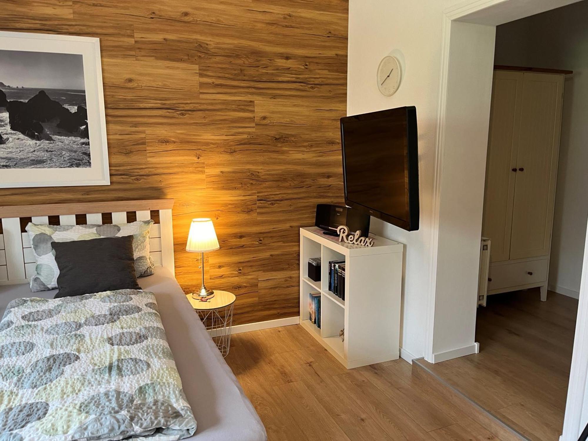 Appartement 1 mit Küche und neuem Bad, frisch saniert Friedrichskoog Exterior foto